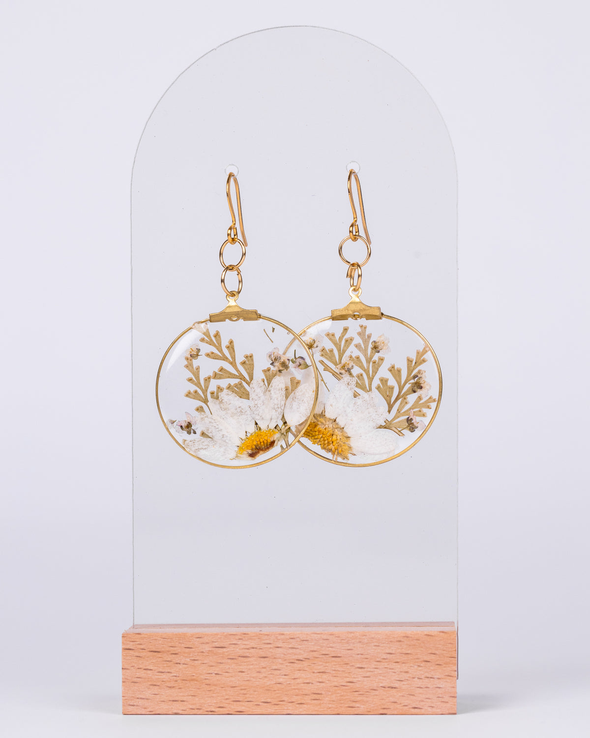Handmade gold-plated big round daisy earrings - Earrings - VJ Designs
